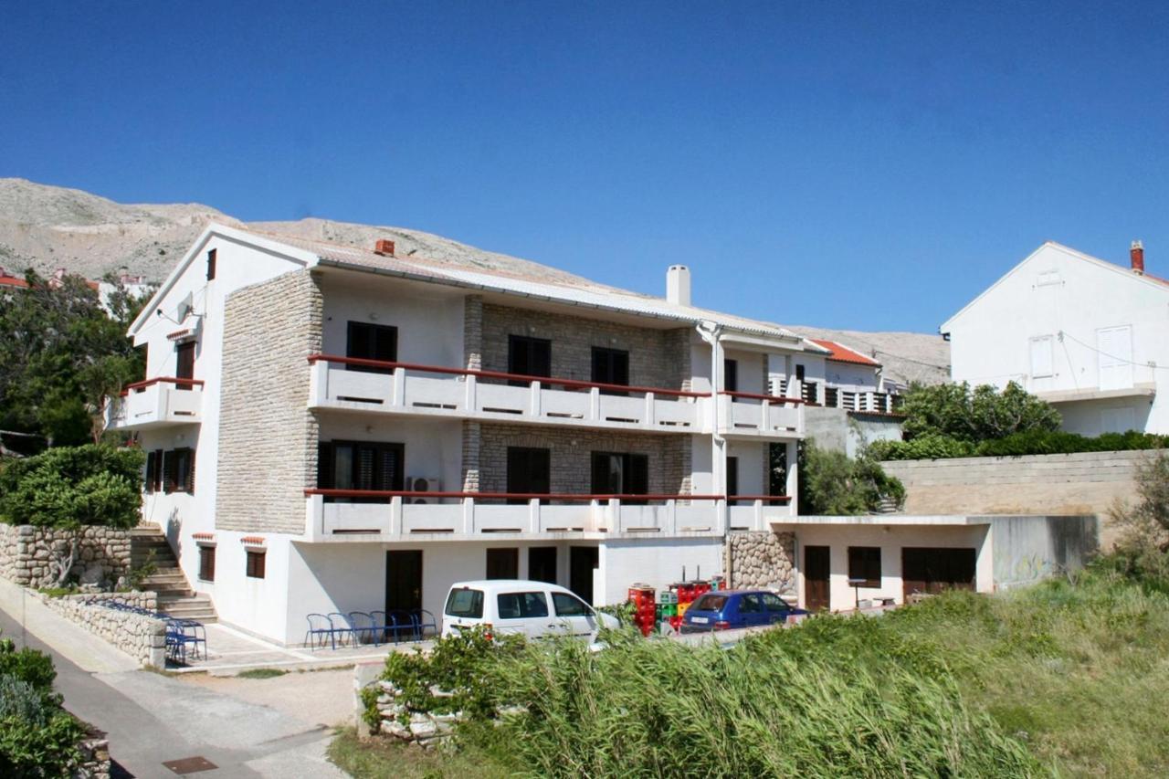 Apartments By The Sea Pag - 532 Pag Town Esterno foto